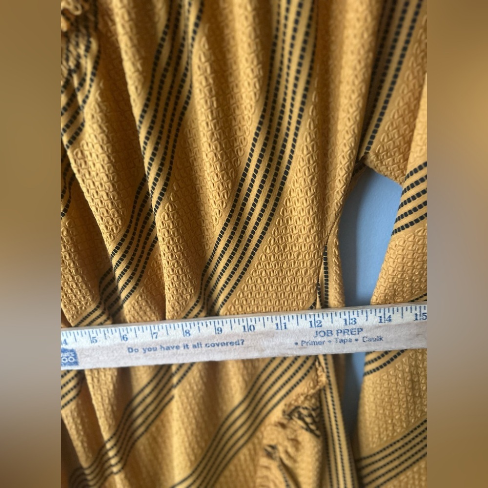 Zara dress - Picture 5 of 11